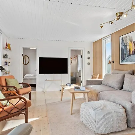 3 Bedroom Awesome In 펜션 오더